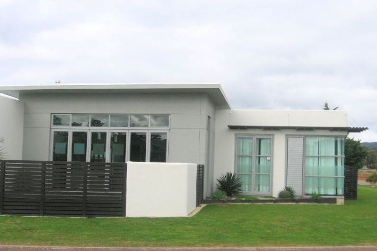 Photo of property in 422 Matarangi Drive, Matarangi, Whitianga, 3592