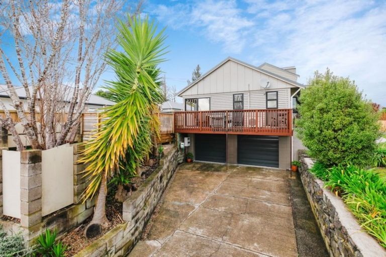 Photo of property in 32 Thomson Avenue, Dinsdale, Hamilton, 3204