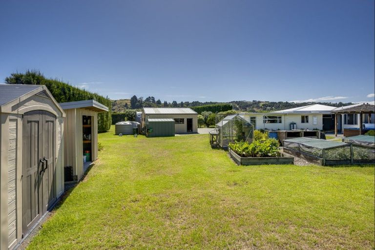 Photo of property in 18 Scarrott Road, Bay View, Napier, 4104
