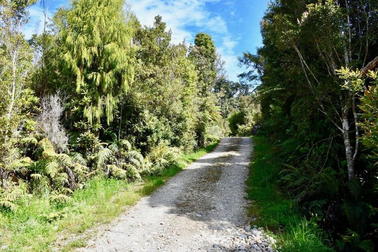Photo of property in 76a Eco Place, Little Wanganui, Karamea, 7893