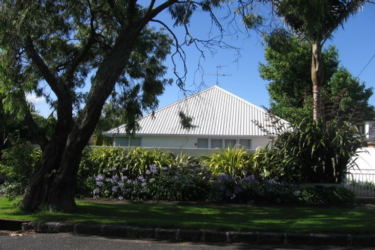 Photo of property in 13a Highwic Avenue, Epsom, Auckland, 1051