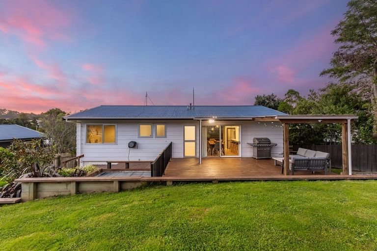 Photo of property in 10 Transom Close, Whitby, Porirua, 5024