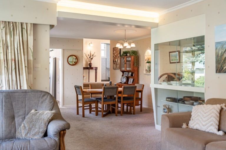 Photo of property in 3 Tawhai Street, Stokes Valley, Lower Hutt, 5019