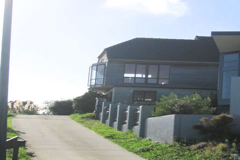 Photo of property in 12 Tregear Place, Camborne, Porirua, 5026