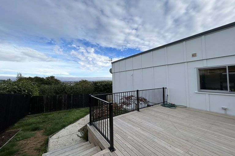 Photo of property in 2/73 Te Awakura Terrace, Mount Pleasant, Christchurch, 8081