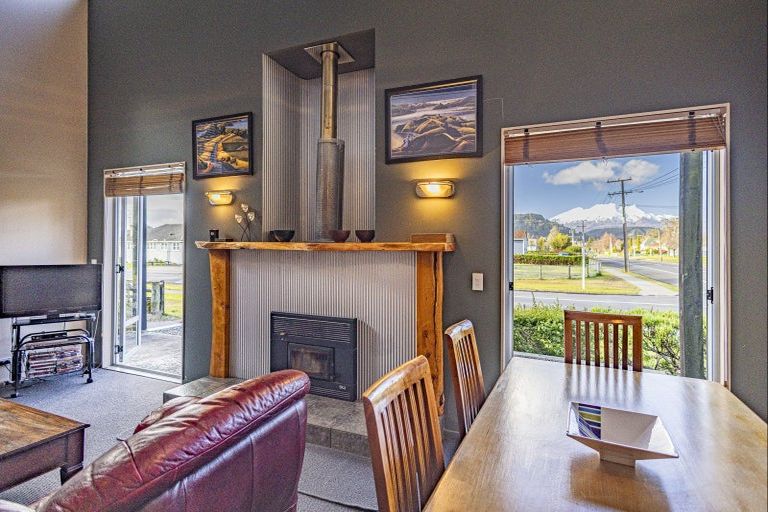 Photo of property in 16b Tay Street, Ohakune, 4625