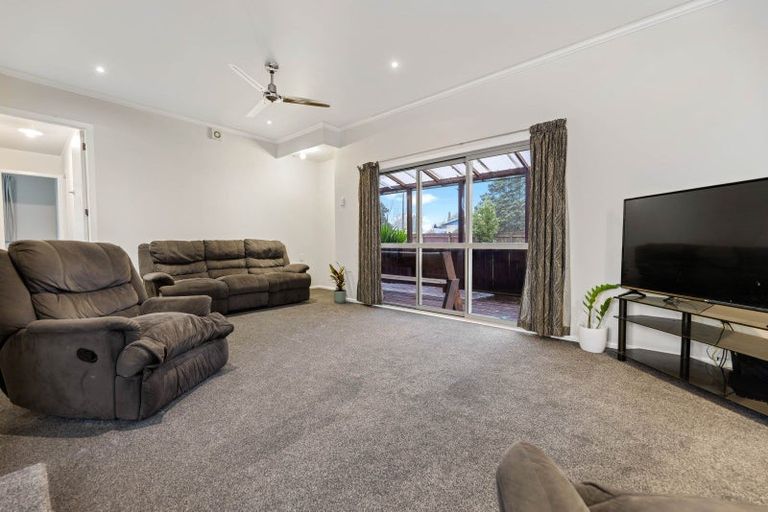 Photo of property in 36 Pohutukawa Drive, Tokoroa, 3420