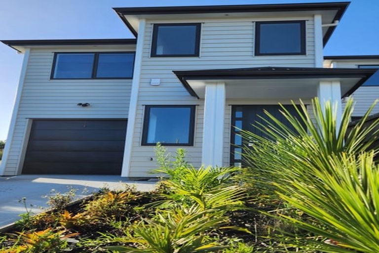 Photo of property in 70 Joseph Street, Flat Bush, Auckland, 2019