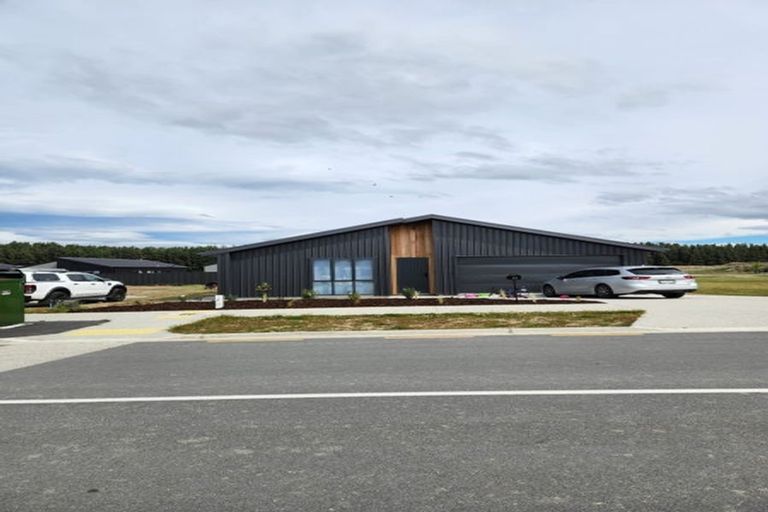 Photo of property in 53 Longview Drive, Lake Hawea, 9382