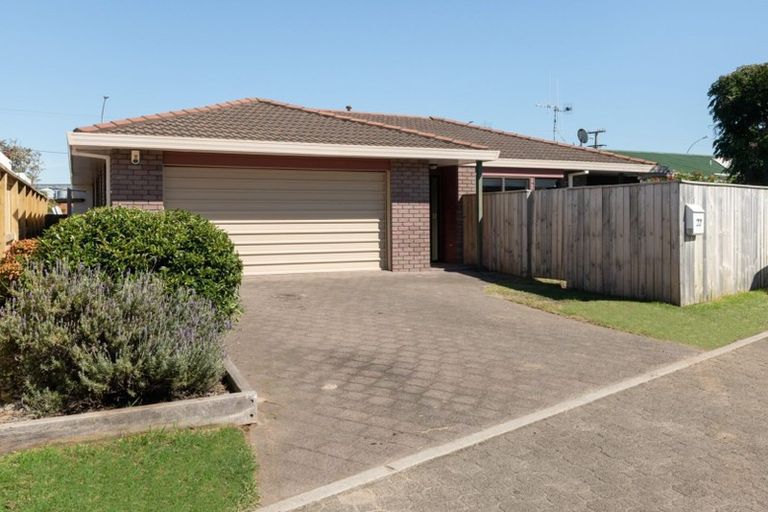 Photo of property in 22 Wells Avenue, Mount Maunganui, 3116