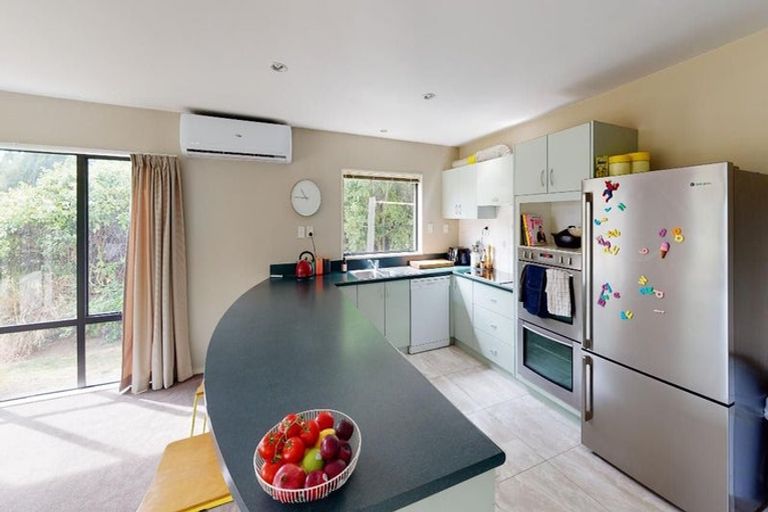 Photo of property in 2/28 Brigham Drive, Halswell, Christchurch, 8025