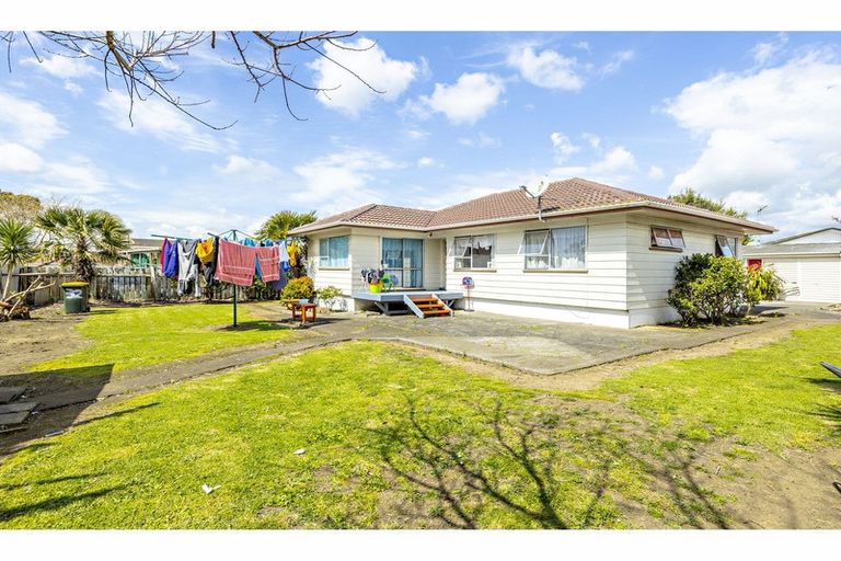 Photo of property in 32 Tamworth Close, Manurewa, Auckland, 2102