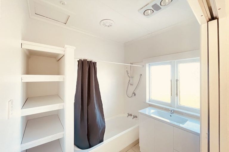 Photo of property in 1/39 Weymouth Road, Manurewa, Auckland, 2102