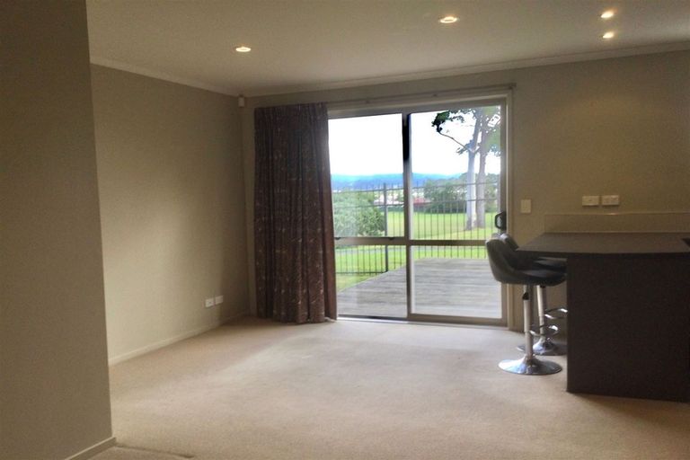 Photo of property in 258b Te Atatu Road, Te Atatu South, Auckland, 0610