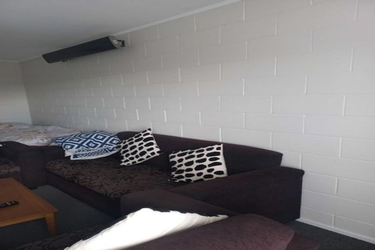 Photo of property in 5/23 Orams Road, Hillpark, Auckland, 2102