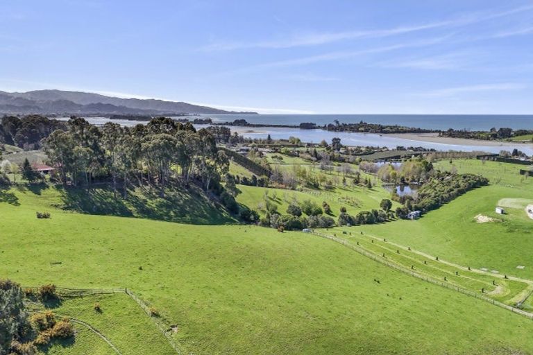 Photo of property in 108 Harley Road, Tasman, Upper Moutere, 7175