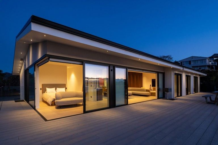 Photo of property in 82 Princes Drive, Britannia Heights, Nelson, 7010