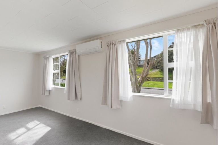 Photo of property in 35a Tui Road, Raumati Beach, Paraparaumu, 5032