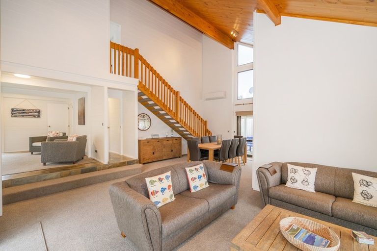 Photo of property in 28 Pleasant Place, Pauanui, Hikuai, 3579