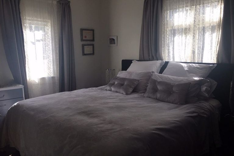 Photo of property in 369 Triangle Road, Henderson, Auckland, 0610