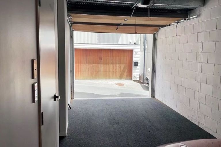 Photo of property in 12/10 Silver Moon Road, Albany Heights, Auckland, 0632