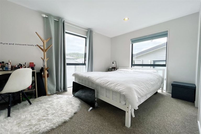 Photo of property in 12/10 Silver Moon Road, Albany Heights, Auckland, 0632