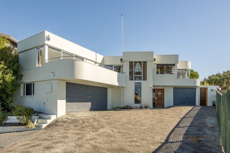 Photo of property in 34 Mount Pleasant Road, Mount Pleasant, Christchurch, 8081