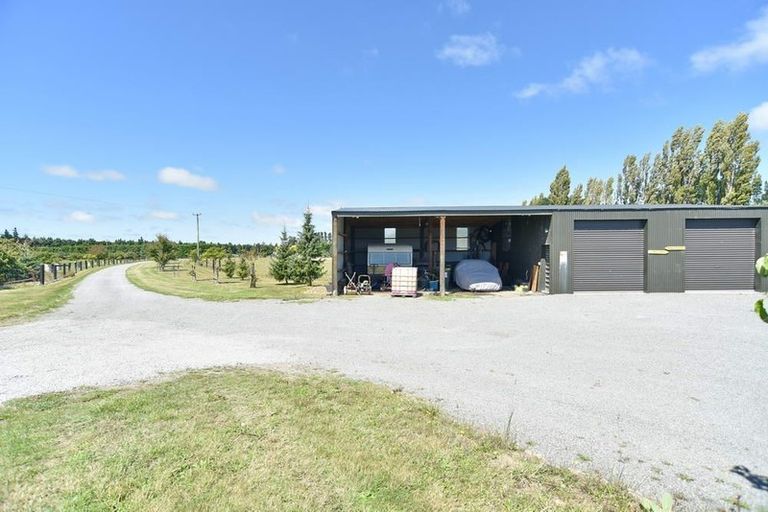 Photo of property in 424 Barkers Road, Loburn, Rangiora, 7472