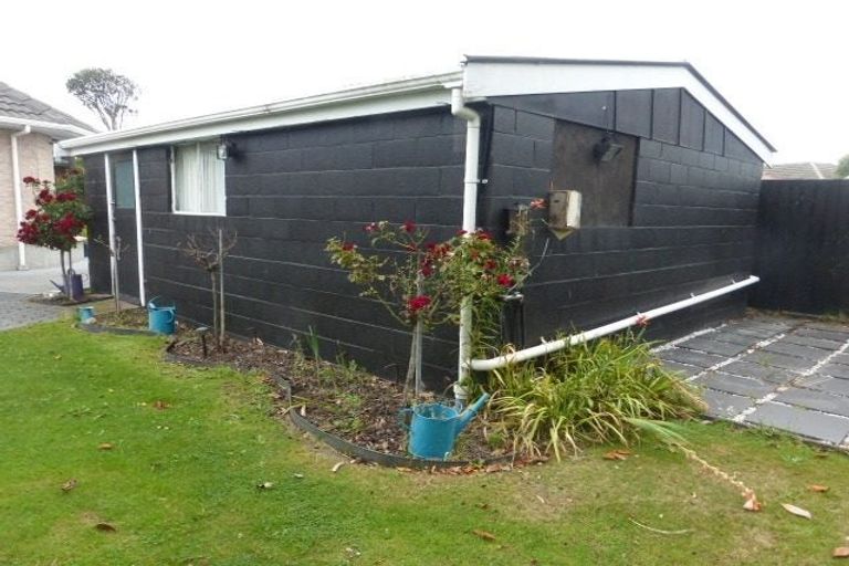 Photo of property in 16 Vardon Crescent, Shirley, Christchurch, 8061