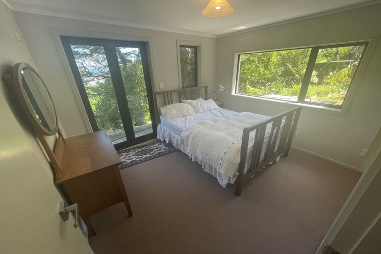 Photo of property in 42 Howard Road, Point Howard, Lower Hutt, 5013