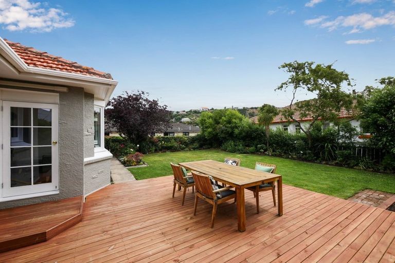 Photo of property in 211a Bay View Road, Saint Clair, Dunedin, 9012