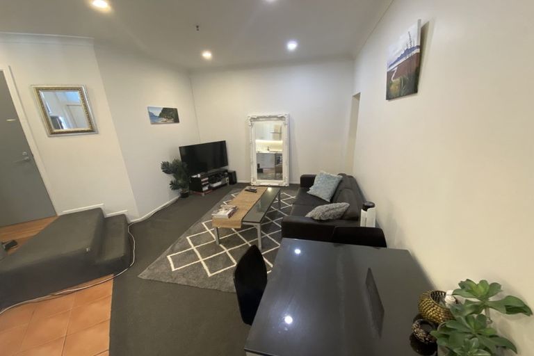 Photo of property in Terrace Garden Apartments, 6e/120 The Terrace, Wellington Central, Wellington, 6011