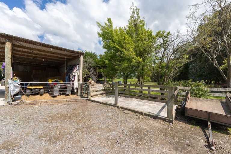 Photo of property in 986 Halcombe Road, Halcombe, Feilding, 4779