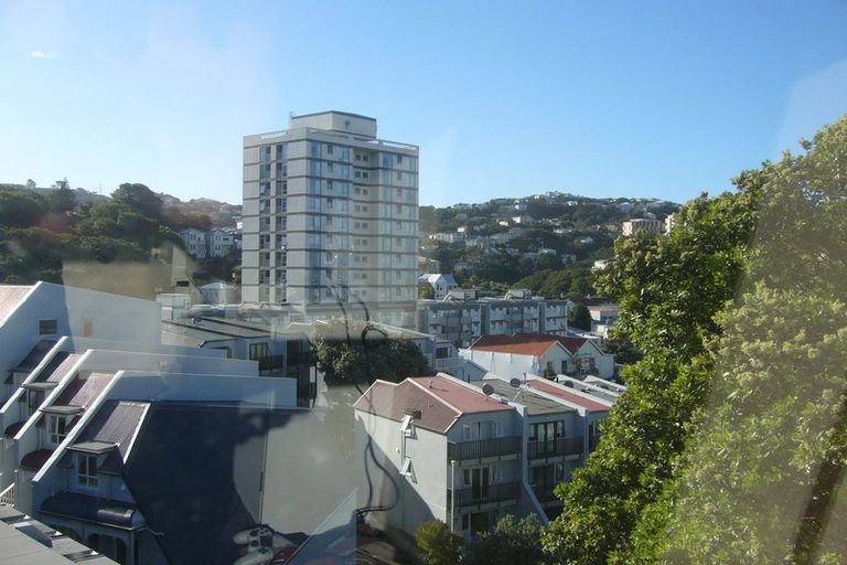 Photo of property in 54 Thompson Street, Mount Cook, Wellington, 6011