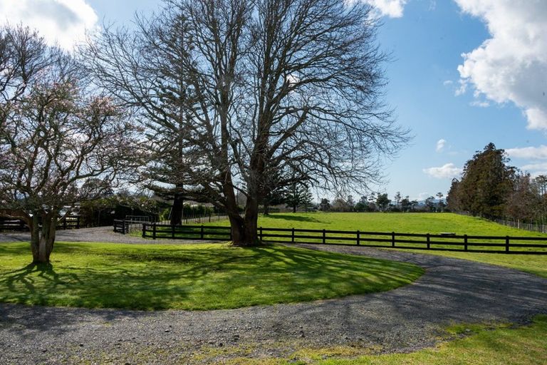 Photo of property in 41 Church Road, Ardmore, Papakura, 2582