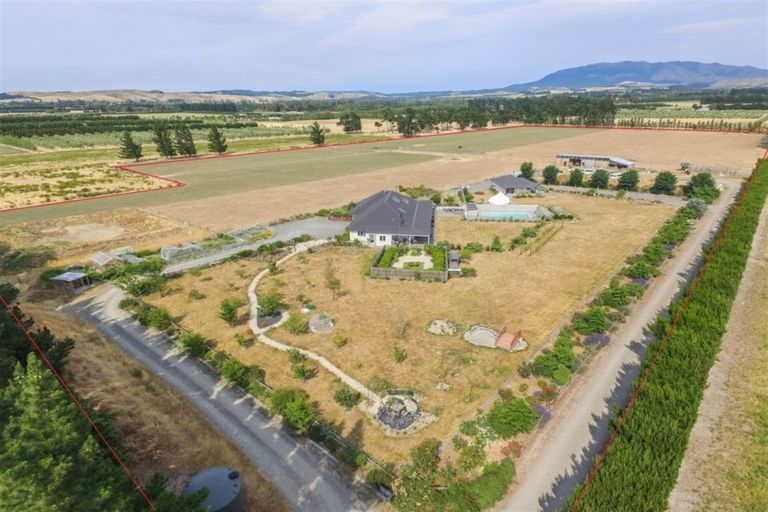 Photo of property in 319 Innes Road, Glasnevin, Amberley, 7482