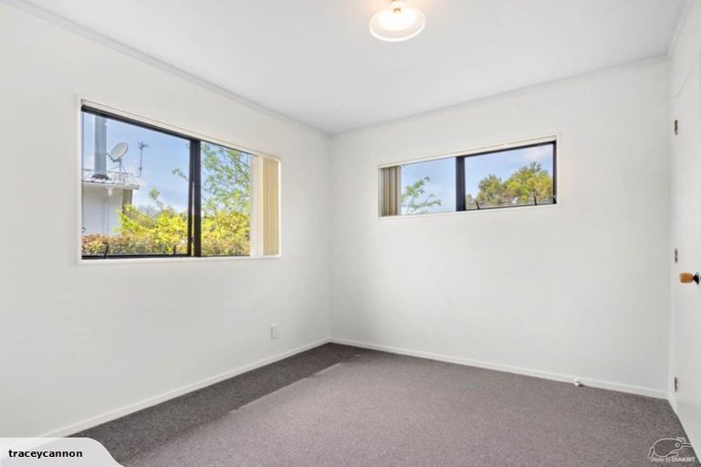 Photo of property in 1/30 Savoy Road, Glen Eden, Auckland, 0602