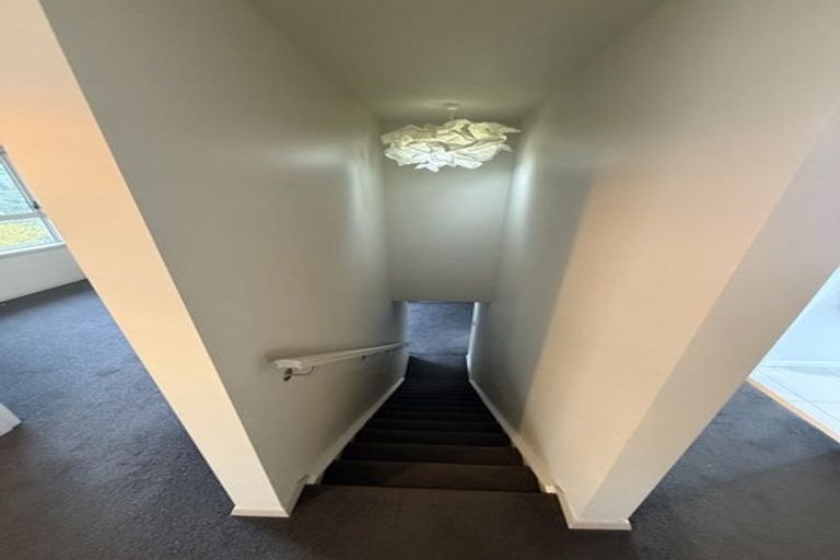 Photo of property in 282 Dowse Drive, Maungaraki, Lower Hutt, 5010