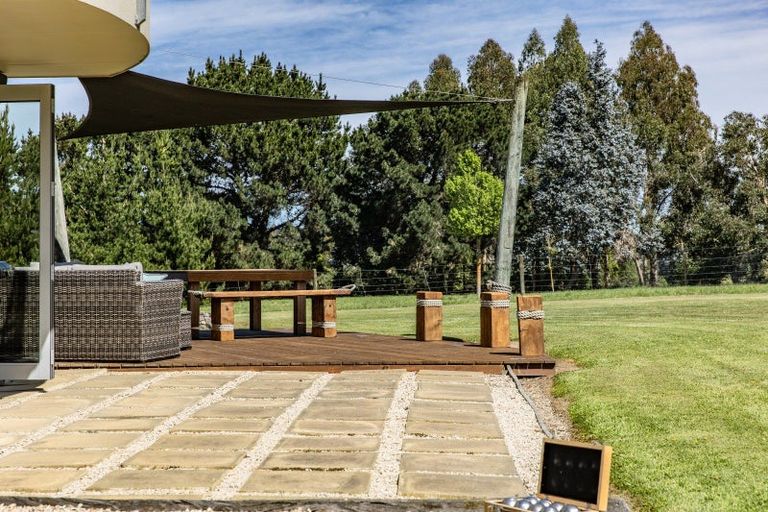 Photo of property in 303 Cones Road, Loburn, Rangiora, 7472
