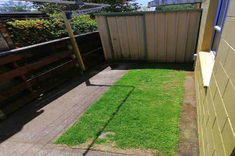 Photo of property in 5 Rennell Street, Frankleigh Park, New Plymouth, 4310