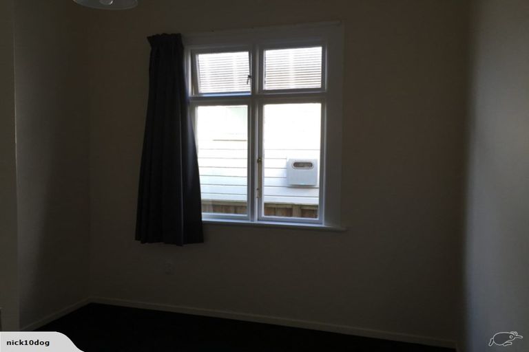 Photo of property in 174 Victoria Road, Saint Clair, Dunedin, 9012