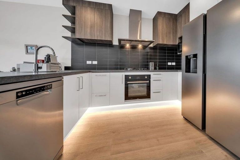 Photo of property in 49 Katikati Drive, Manurewa, Auckland, 2102