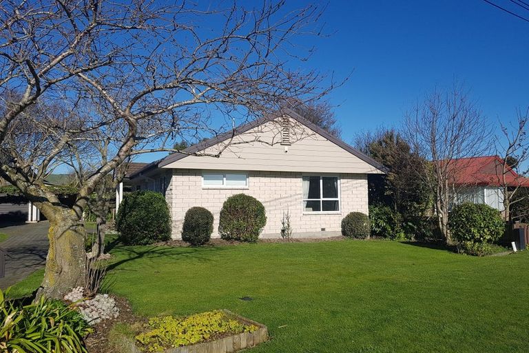 Photo of property in 37 Sabys Road, Halswell, Christchurch, 8025