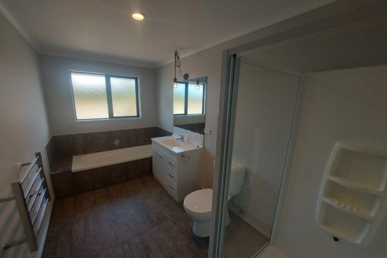 Photo of property in 8 Waimanu Place, Ruakaka, 0116