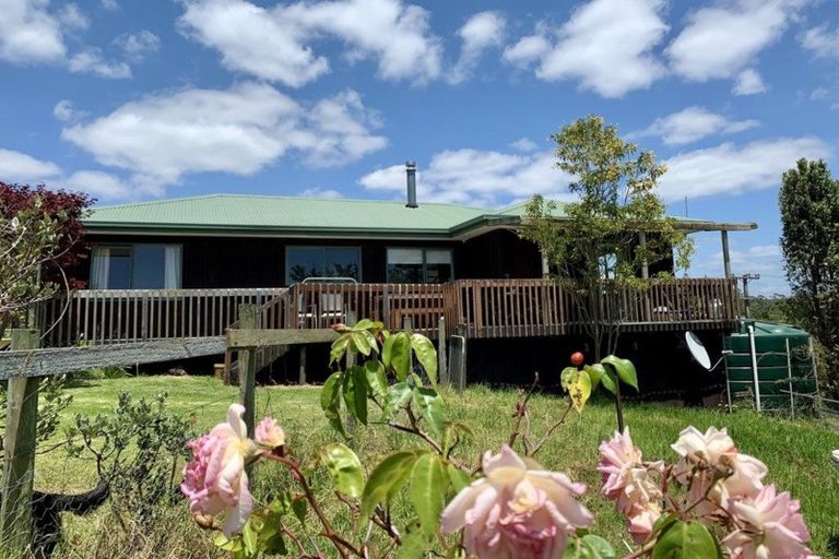 Photo of property in 143 Waimate North Road, Kerikeri, 0293