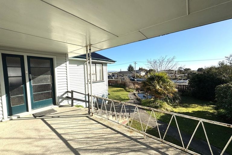 Photo of property in 2 Springfield Street, Balclutha, 9230