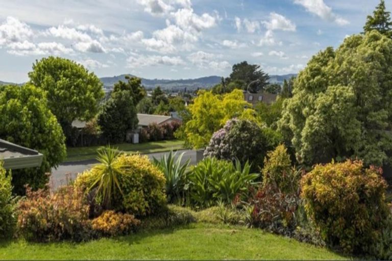 Photo of property in 4 Bell Common Close, Bethlehem, Tauranga, 3110