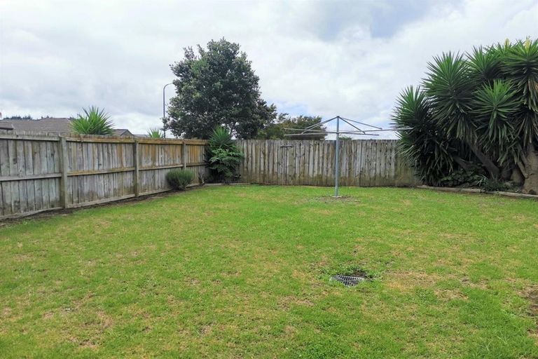 Photo of property in 33 Karo Street, Ruakaka, 0116
