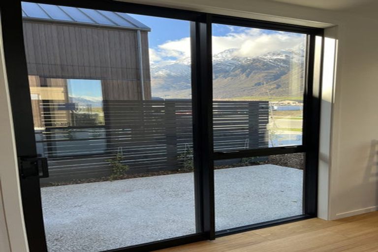 Photo of property in 12 Woolshed Road, Jacks Point, Queenstown, 9371