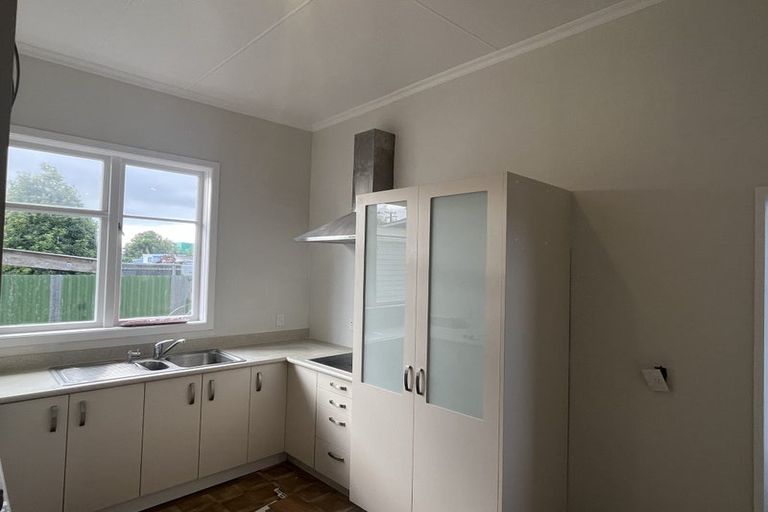 Photo of property in 502 Pioneer Highway, Highbury, Palmerston North, 4412